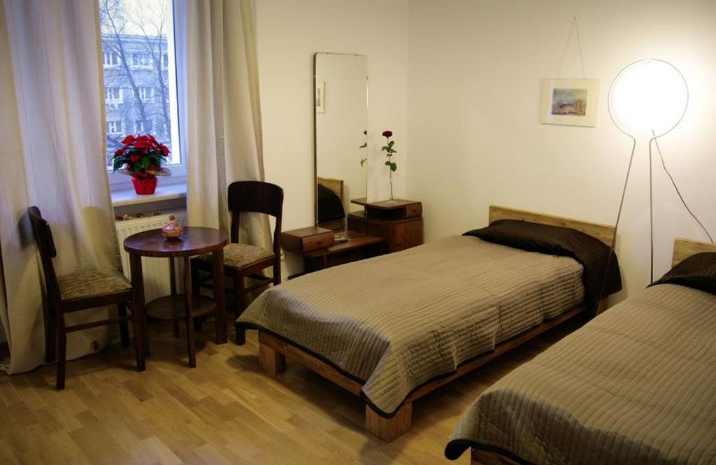 Apartment4You - Solidarnosci วอร์ซอ ภายนอก รูปภาพ
