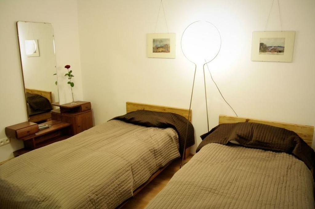 Apartment4You - Solidarnosci วอร์ซอ ภายนอก รูปภาพ